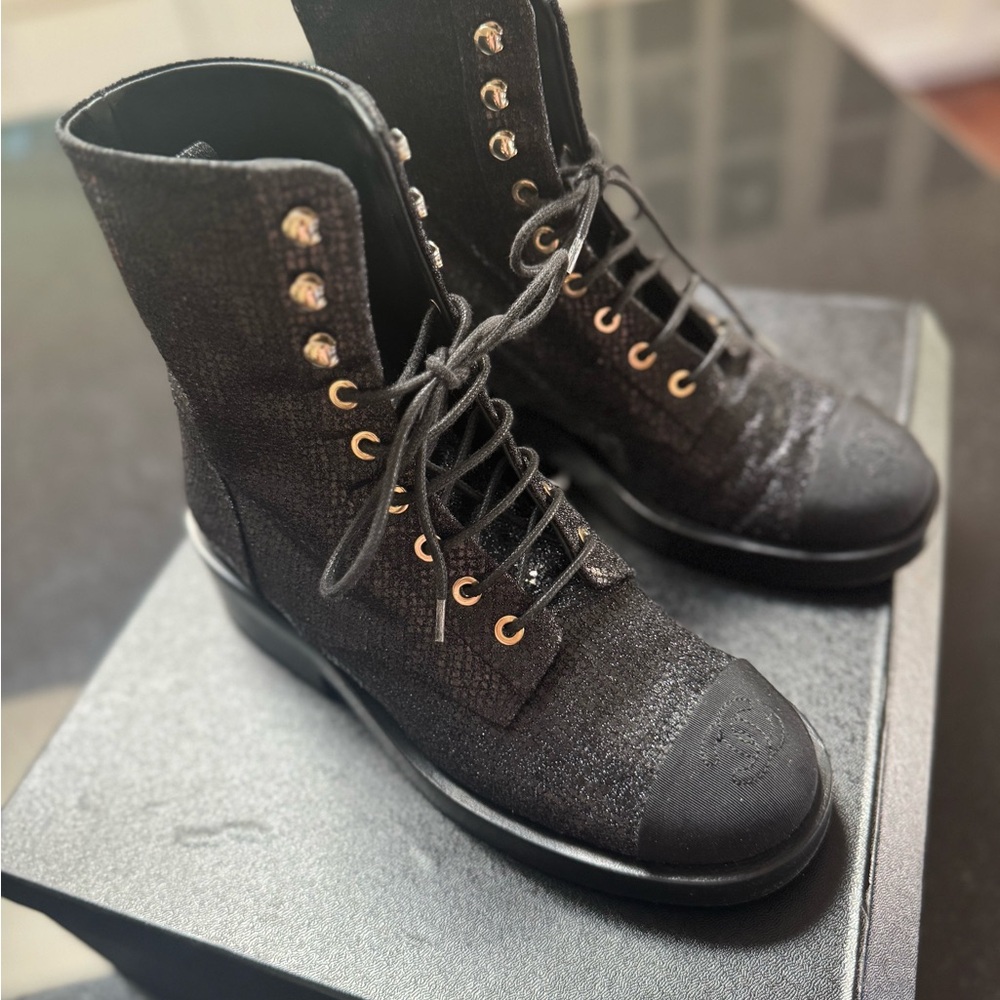 CHANEL boots 2024
